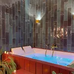 Jacuzzi Chic Et Romantique Climatise 아파트 *