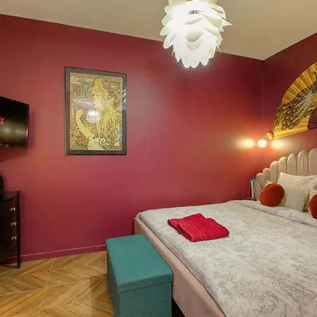 Jacuzzi Chic Et Romantique Climatise Villeurbanne